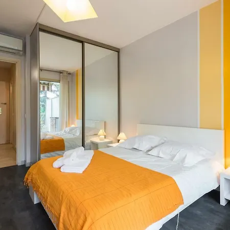 Centragence - Bosquet - With Spacious Terrace Apartment Nice